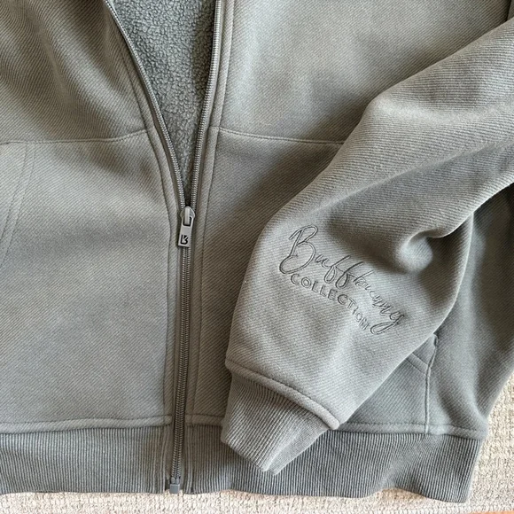NWOT 🆕 Buffbunny Threads Plush Hoodie Frosted Sage - Picture 8 of 13